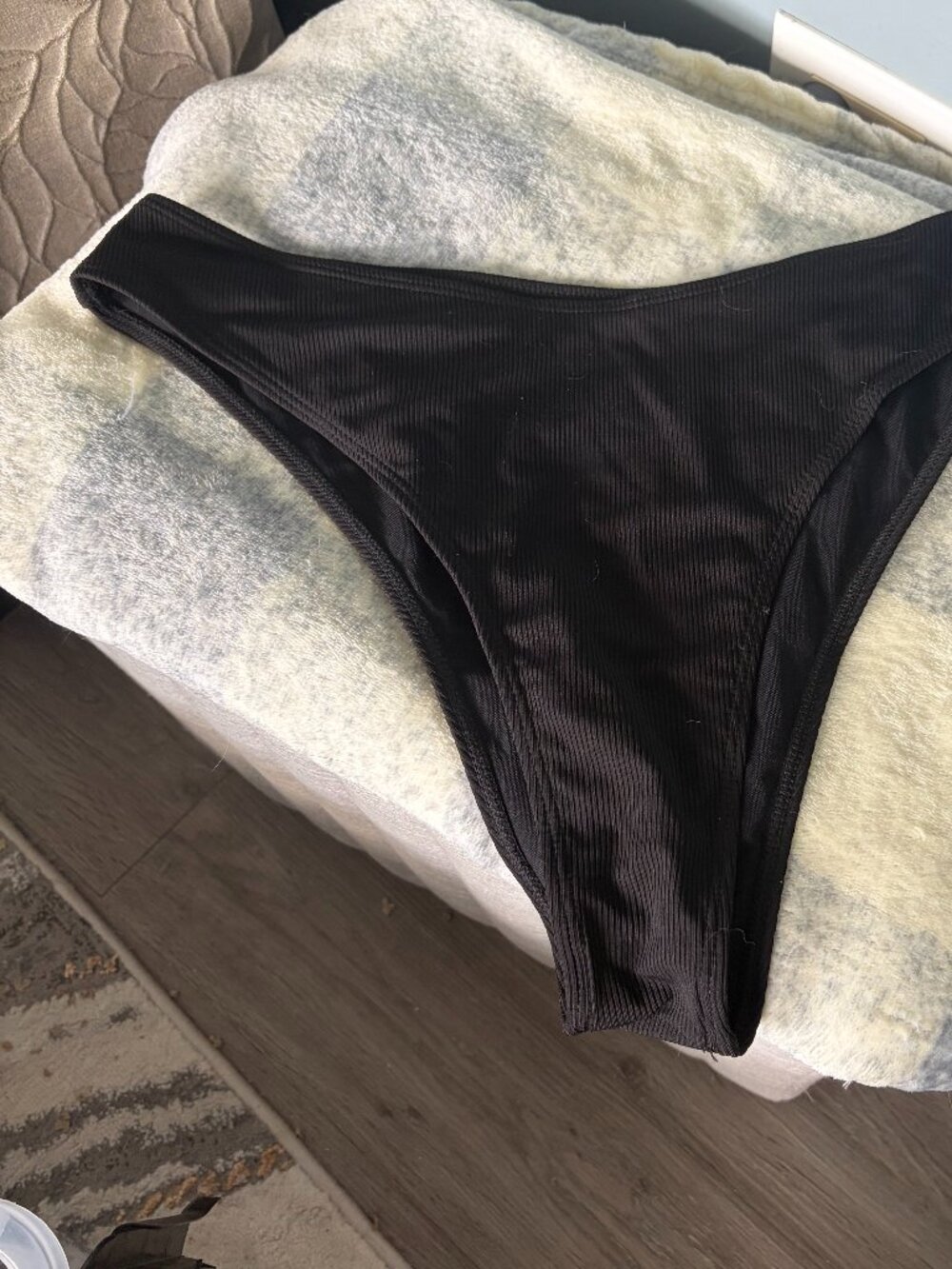 Women’s Cheeky Bikini Bottom Size 2XL - Black